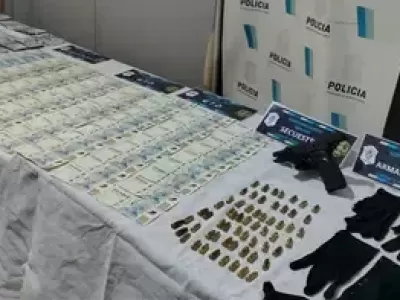 Desbaratan un centro de fraccionamiento de drogas y detienen a tres personas