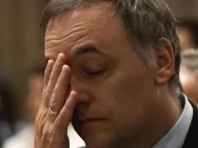 El oficialismo busca frenar en el Senado la ofensiva opositora contra Manuel Adorni