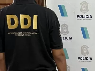 Detienen a dos hombres y recuperan un veh&iacute;culo robado en operativos de la DDI