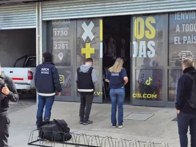 Investigan a un funcionario de Aduana por presunta filtraci&oacute;n de informaci&oacute;n sensible