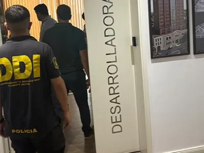 Allanan oficinas de ABES ante un presunto vaciamiento de la empresa