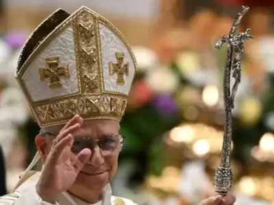 Le&oacute;n XIV conden&oacute; la guerra en su primera misa de pascua