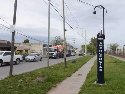 Instalar&aacute;n diez t&oacute;tems de seguridad con c&aacute;maras y botones de emergencia