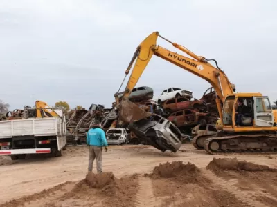 Transformamos el polo de seguridad en un espacio logístico para compactar miles de vehículos