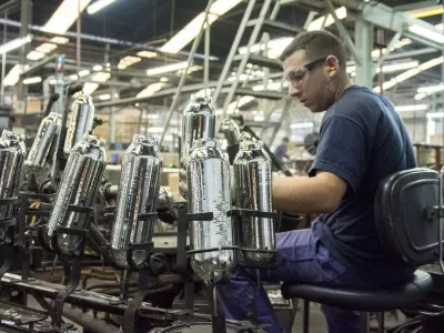 Comercio e industria advierten por la crisis y el riesgo de p&eacute;rdida de empleos