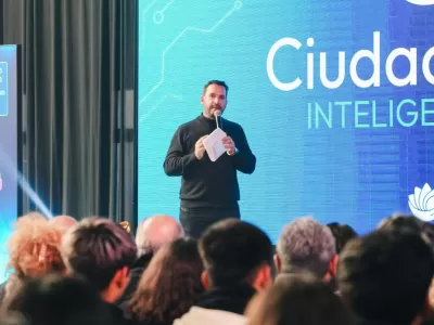 Sujarchuk publicó un libro sobre IA y fue elegido entre los 30 alcaldes más innovadores de América Latina