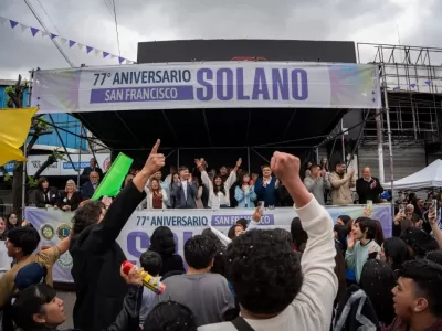 San Francisco Solano celebr&oacute; su 77&ordm; aniversario y Eva Mieri anunci&oacute; que buscar&aacute;n alcanzar las 350 cuadras de pavimento en 2027