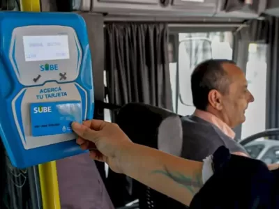 Nuevo aumento del transporte en el AMBA: suben colectivos, subte y peajes desde mayo
