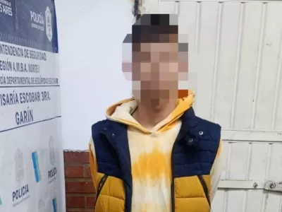 Detuvieron a los dos asesinos que atacaron a un joven en la puerta de un supermercado del barrio San Luis