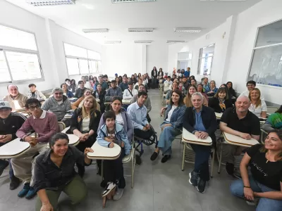 Julio Zamora en el CUT: &ldquo;La educaci&oacute;n es la columna vertebral de nuestra comunidad&rdquo;