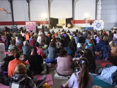 M&aacute;s de 500 personas participaron de una nueva edici&oacute;n de Tandil Medita