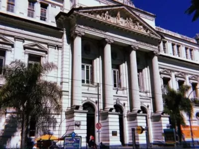 Todos los decanos de la UBA reclamaron a Javier Milei reglamentar la Ley de Financiamiento Universitario