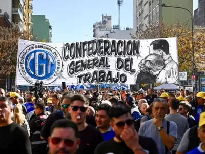 CGT, CTA y organizaciones sociales se movilizar&aacute;n al Ministerio de Econom&iacute;a por el endeudamiento familiar