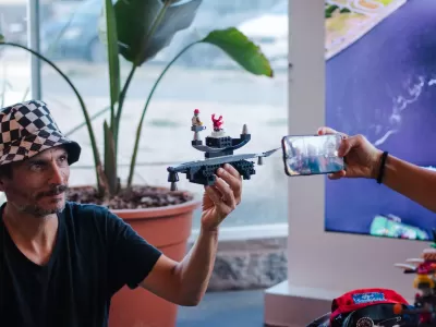 Una tarde de juego, creaci&oacute;n y construcci&oacute;n colectiva