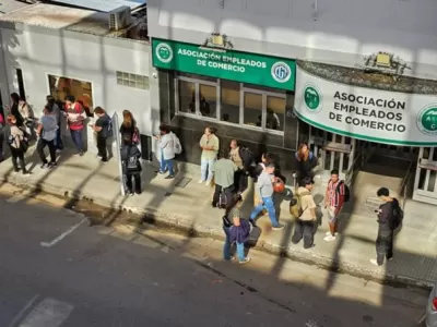 Allanamientos por los incidentes en el shopping: secuestran celulares y avanzan imputaciones