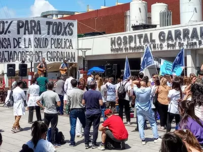 Paro nacional de salud y marcha del Garrahan contra los recortes del Gobierno