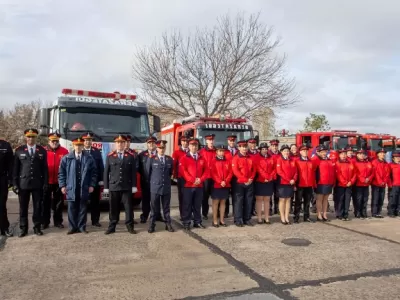 Bomberos recordaron a sus h&eacute;roes y renovaron su compromiso de servicio
