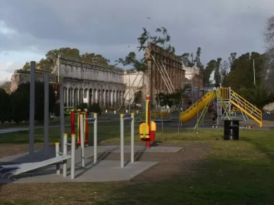 Avanzan las obras de mejora en el Parque Noroeste con nuevos juegos y espacios recreativos