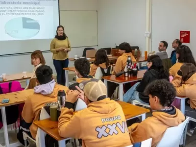 Prevención de triquinosis con una jornada de capacitación teórico-práctica en la UNNOBA