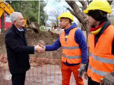 Comenzó el plan de obras en Ringuelet con nuevo asfalto e hidráulica