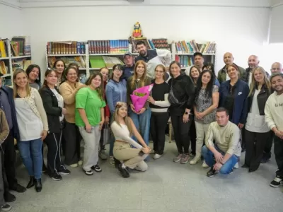 Magdalena Sierra entreg&oacute; subsidios a escuelas y destac&oacute; el acompa&ntilde;amiento a la educaci&oacute;n p&uacute;blica
