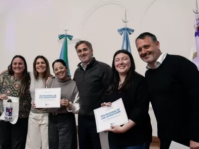 Federico Ach&aacute;val reconoci&oacute; a j&oacute;venes destacados por su trayectoria y compromiso