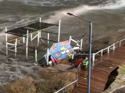Monte Hermoso: pasada la sudestada, eval&uacute;an da&ntilde;os y planifican la reconstrucci&oacute;n