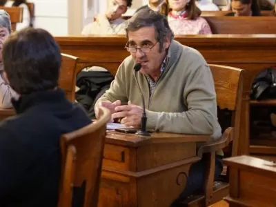 Fuerza Patria impulsa programas de educaci&oacute;n financiera para prevenir el sobreendeudamiento