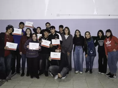 J&oacute;venes y adolescentes del Centro Popular de Desarrollo accedieron al taller de streaming