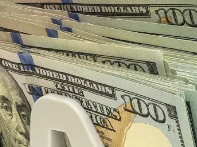 El d&oacute;lar sube y se escapa a $1.500 sobre el cierre de julio