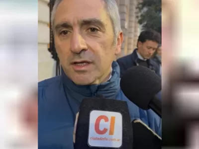 Larroque: "La provincia resiste el ajuste nacional multiplicando esfuerzos"