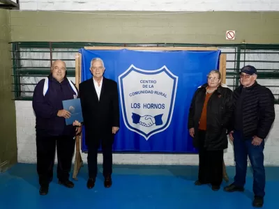 Alak entreg&oacute; un subsidio para ampliar el Centro Comunidad Rural