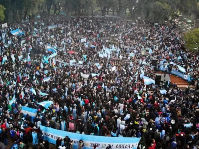 El mensaje de Cristina kirchner “Tenía muchísimas ganas de verlos y saludarlos por la fuerza que me dan”