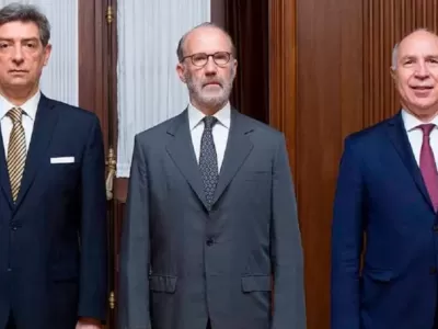 La Corte Suprema rechaz&oacute; el per saltum del Gobierno y fren&oacute; su intento de acelerar la reforma laboral