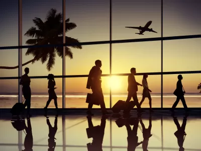 Turismo internacional: en octubre cayó el ingreso de visitantes y crecieron las salidas al exterior