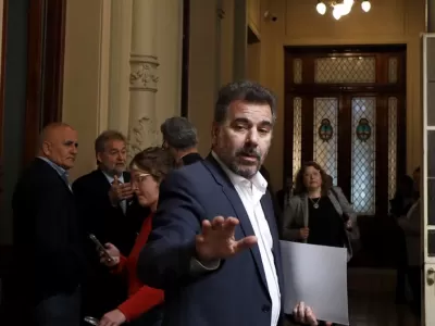 Milei reúne a diputados de LLA y PRO para blindar vetos a leyes de jubilaciones y discapacidad