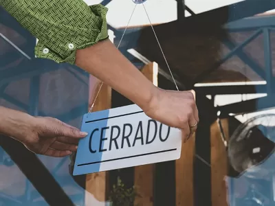 Argentina perdi&oacute; m&aacute;s de 16.000 empresas empleadoras en un a&ntilde;o y alcanz&oacute; el nivel m&aacute;s bajo desde 2023