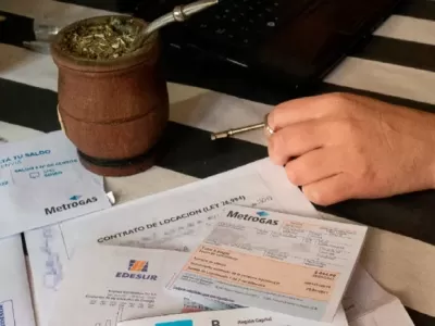 Junio llega con nuevos aumentos en luz y gas en la provincia de Buenos Aires