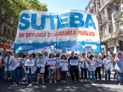 Docentes bonaerenses realizan un paro provincial en reclamo de mejoras salariales y laborales