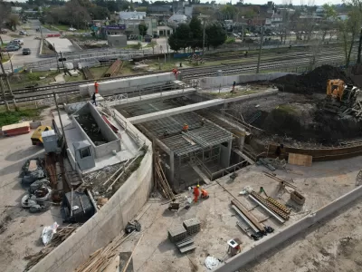 Avanzan con una etapa clave en la obra del paso bajo nivel de Longchamps