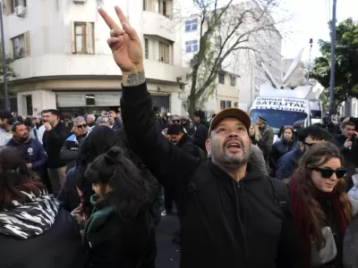 La protesta de los miércoles cambio el lugar a Plaza de Mayo y la casa de Cristina Kirchner