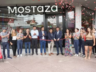 Portal Municipal de Empleo: el nuevo Mostaza incorpor&oacute; a 60 trabajadores del distrito