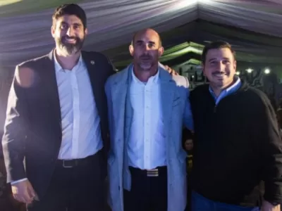 Cristian Frattini participó del desembarco de “La Carlos Menem” y llamó a apoyar el proyecto de Milei
