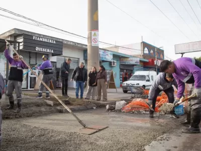 Avanza el Plan de Bacheo 2026 y suma mejoras en el barrio La Paz