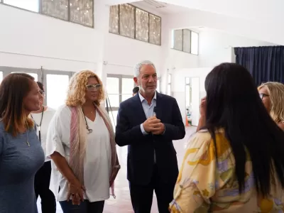 Alak supervis&oacute; el avance de obra del polo educativo de Los Hornos: beneficiar&aacute; a m&aacute;s de mil estudiantes