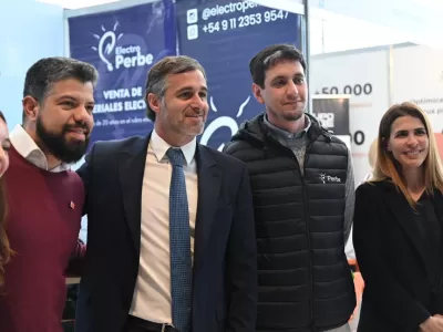 Achával convocó a participar en las elecciones y respaldó la candidatura de Soledad Peralta