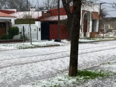 Temporal de granizo y viento: Hubo voladura de techos por las potentes r&aacute;fagas