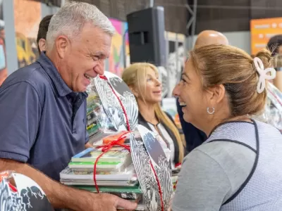 Balor entreg&oacute; equipamiento a Jardines de Infantes estatales y municipales