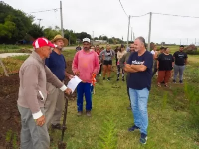 Poletti anunció la adquisición de tierras para 700 lotes sociales