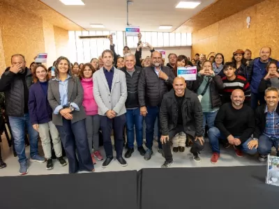 M&aacute;s de 60 vecinos se capacitaron en manipulaci&oacute;n de alimentos y recibieron su carnet oficial